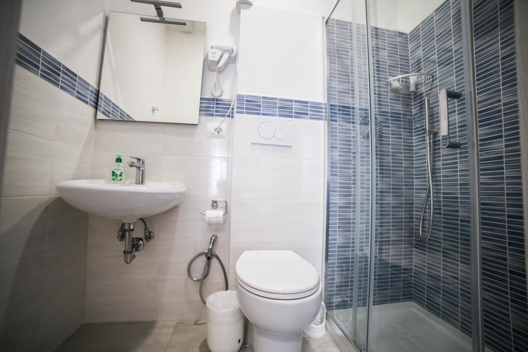 Cosmo Guesthouse Rzym Zewnętrze zdjęcie