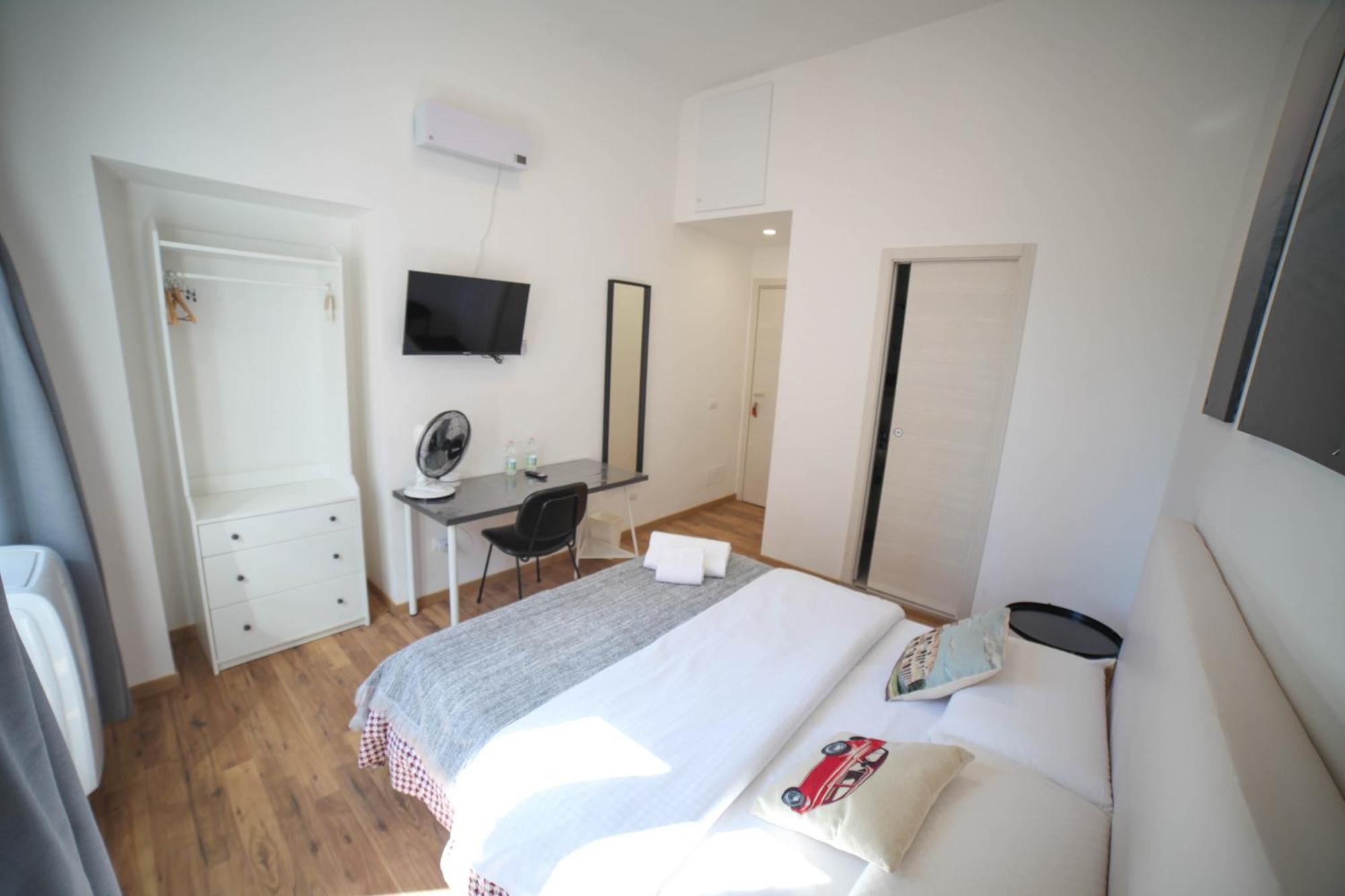 Cosmo Guesthouse Rzym Zewnętrze zdjęcie