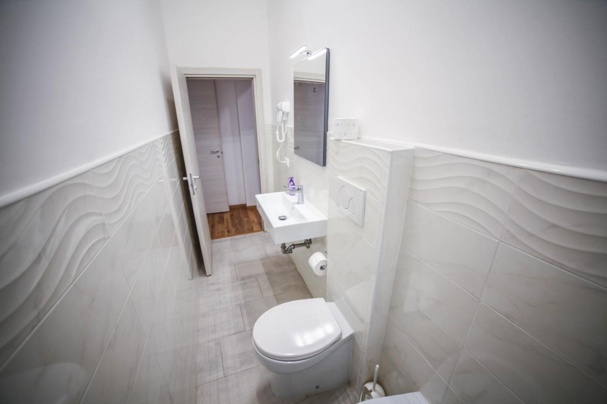 Cosmo Guesthouse Rzym Zewnętrze zdjęcie