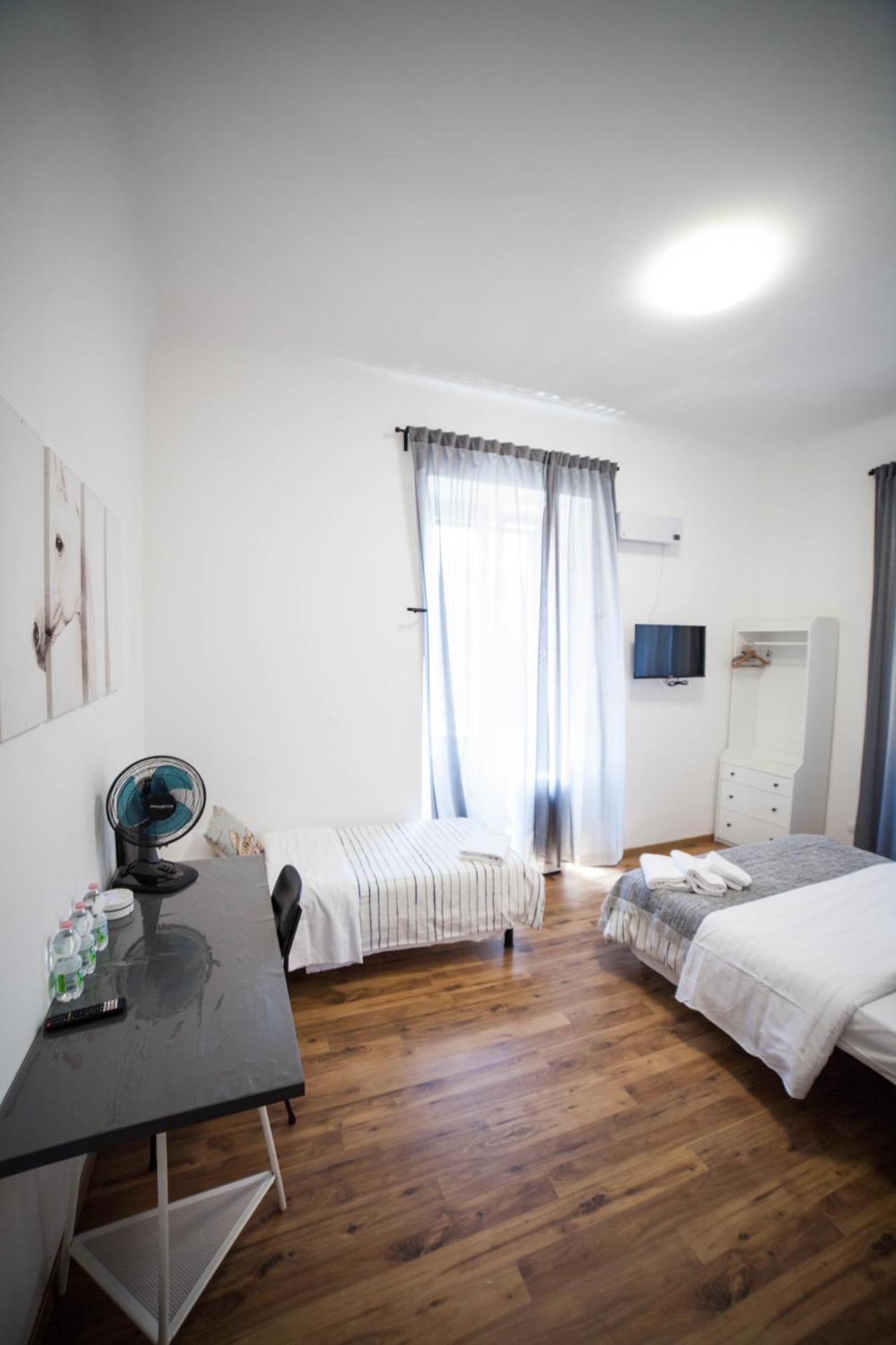 Cosmo Guesthouse Rzym Zewnętrze zdjęcie